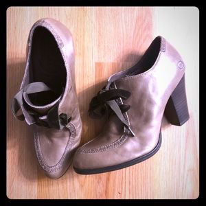 Born Leather Shoe Booties Heels 6/36.5